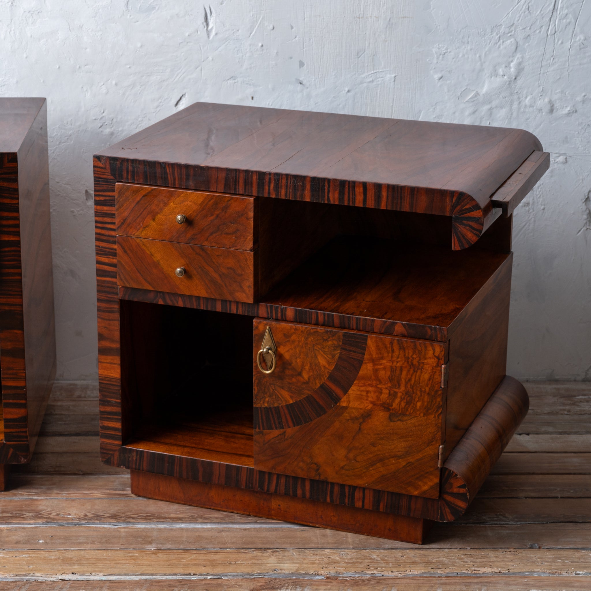 Italian Art Deco Walnut Night Stands, 1930s