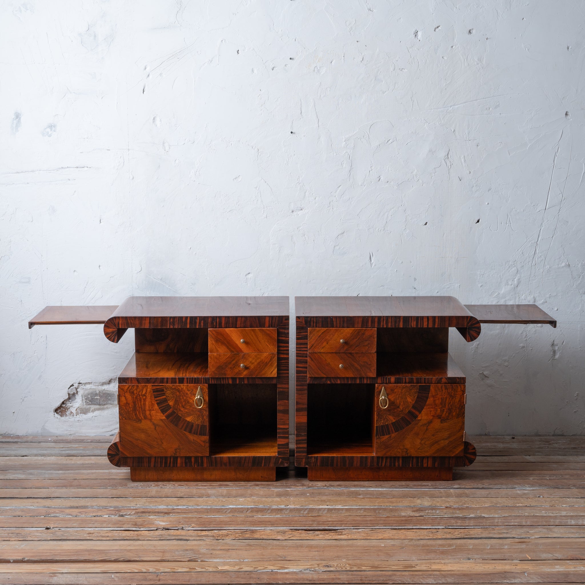 Italian Art Deco Walnut Night Stands, 1930s