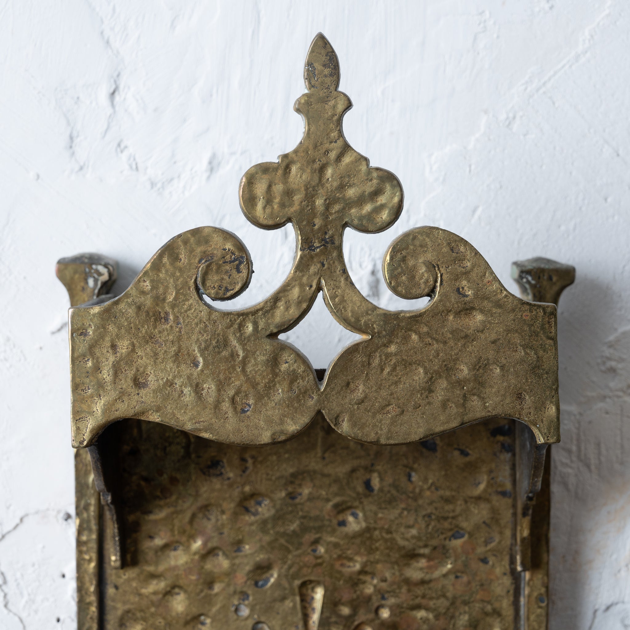 Lion Elec. Tudor Style Brass Sconces, 1920s