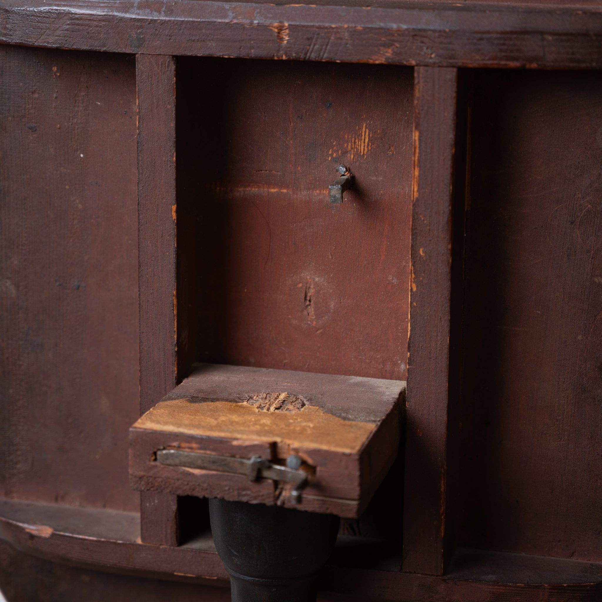 Swedish Alder Root Burl Tilt-Top Wine Table, c.1860