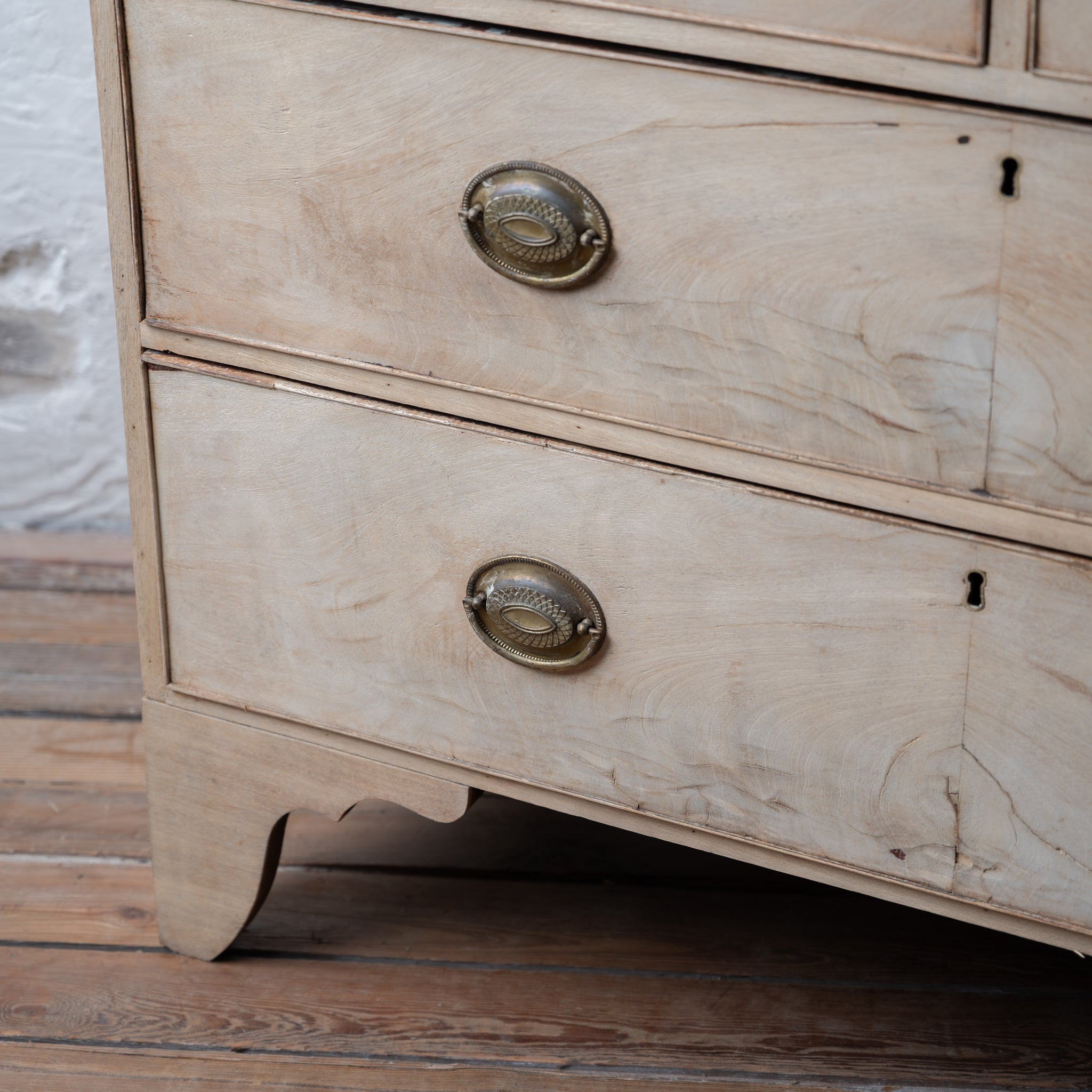 Georgian Mahogany Chest of Drawers, 18th Century