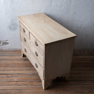 Georgian Mahogany Chest of Drawers, 18th Century