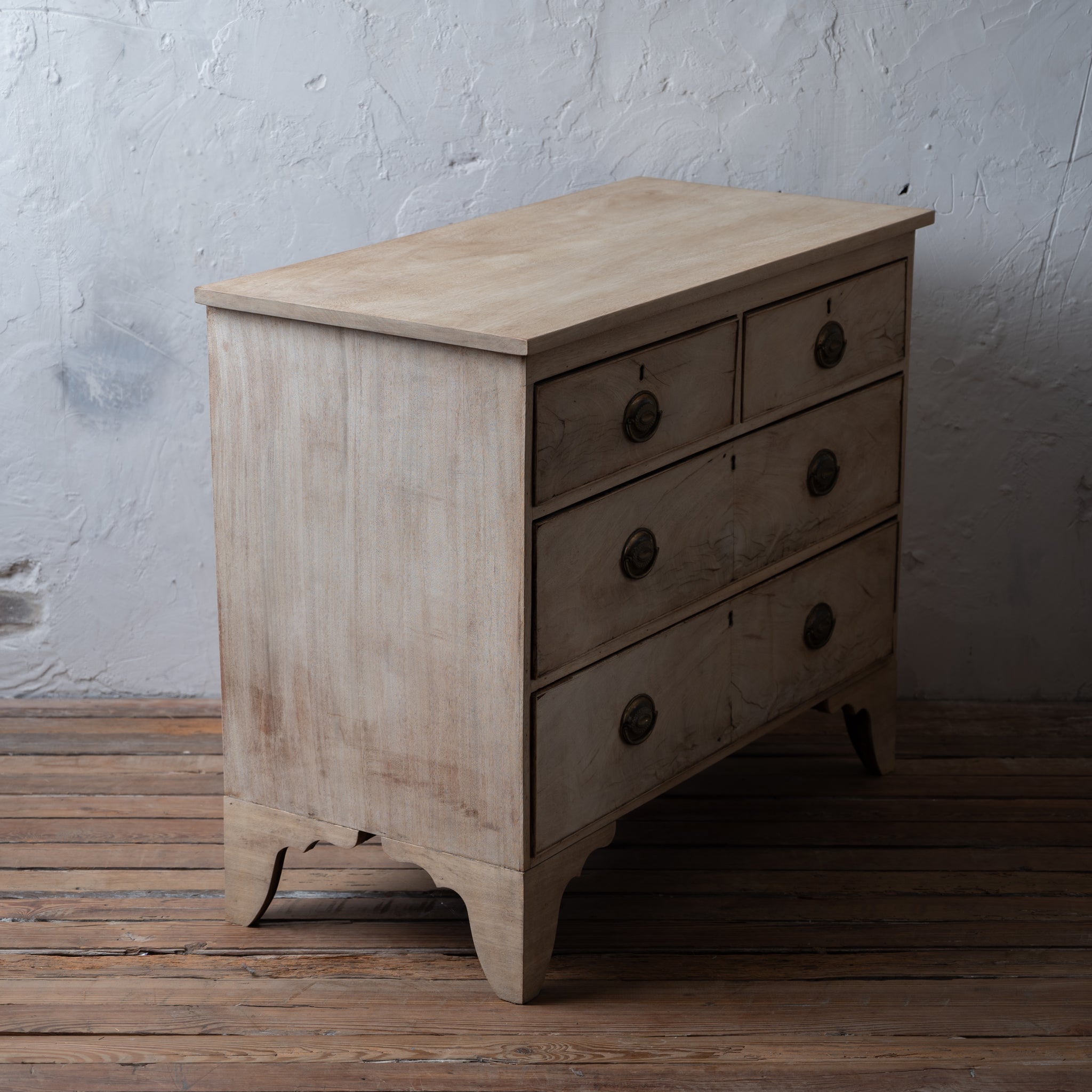 Georgian Mahogany Chest of Drawers, 18th Century
