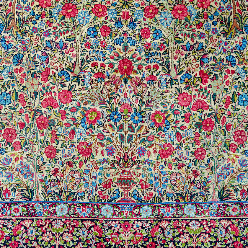 Kerman Ravar Vase Rug - 4′5″ × 7′2″