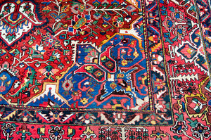 Heriz Bakhtiar Rug - 9'11" x 14'