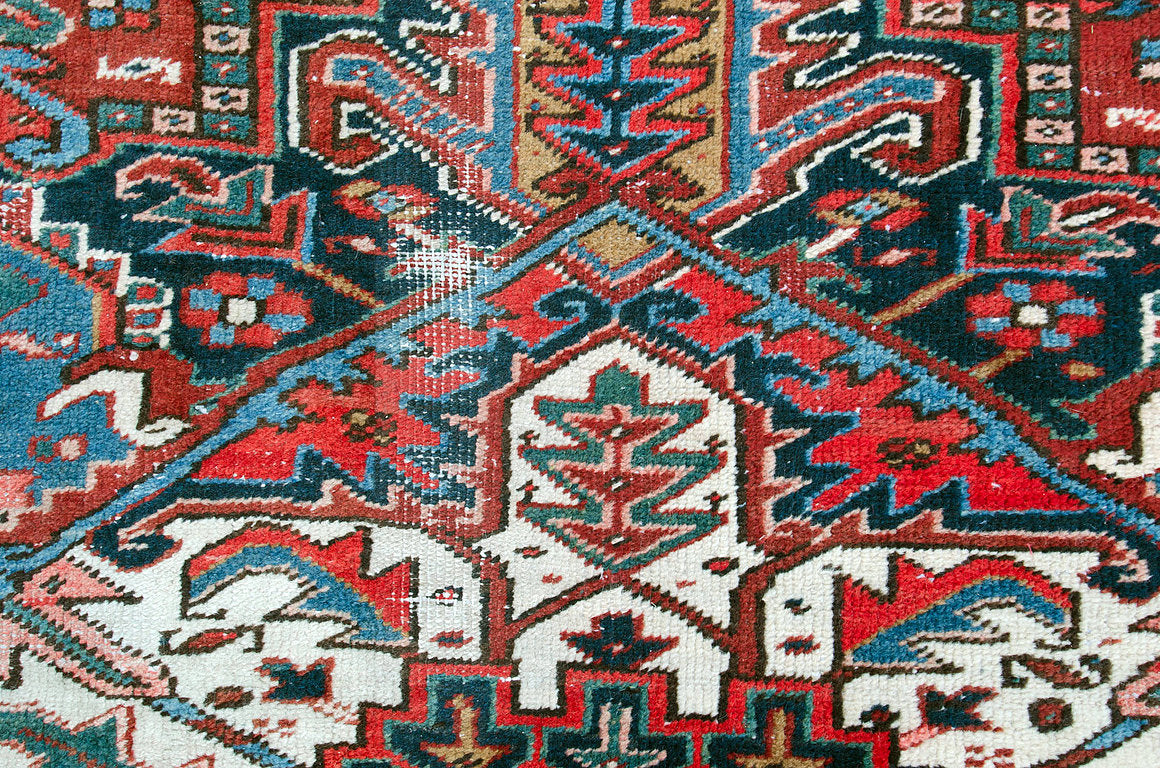 1920s Large Heriz Rug - 11′4″ × 14′1″