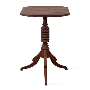 Virginia Walnut Candlestand, c.1820