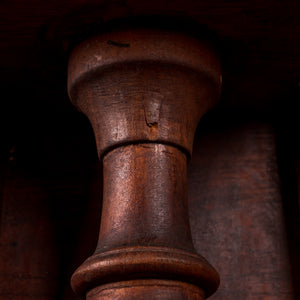 Virginia Walnut Candlestand, c.1820