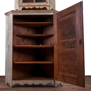 Swedish Baroque Corner Cupboard, c.18th Century