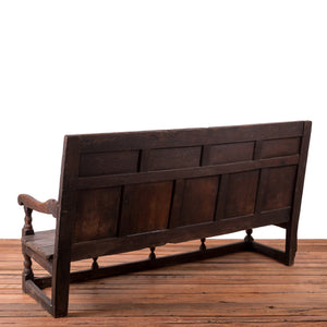 Oak Settle, 17th Century