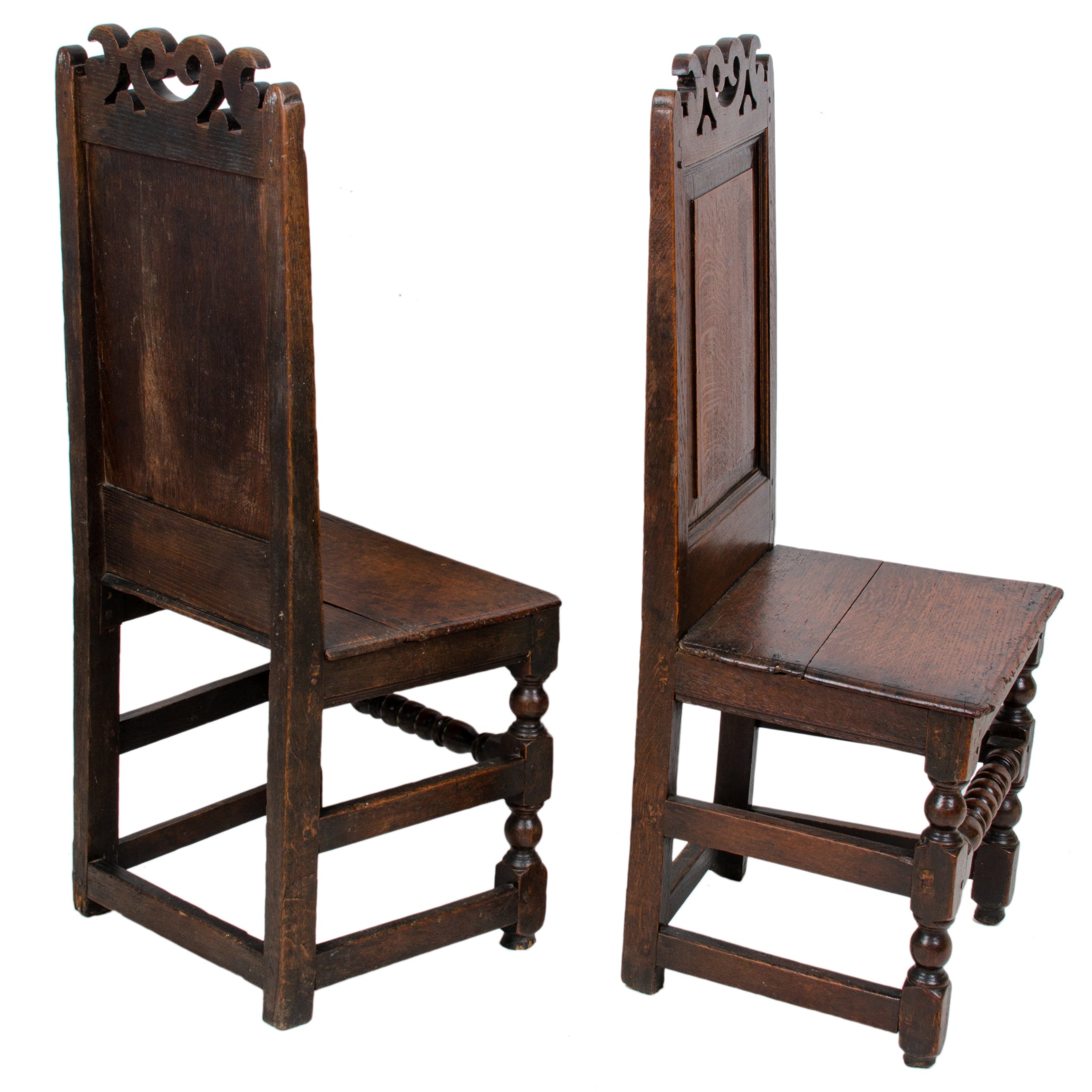 17th C. English Oak Wainscot Chairs - a Pair